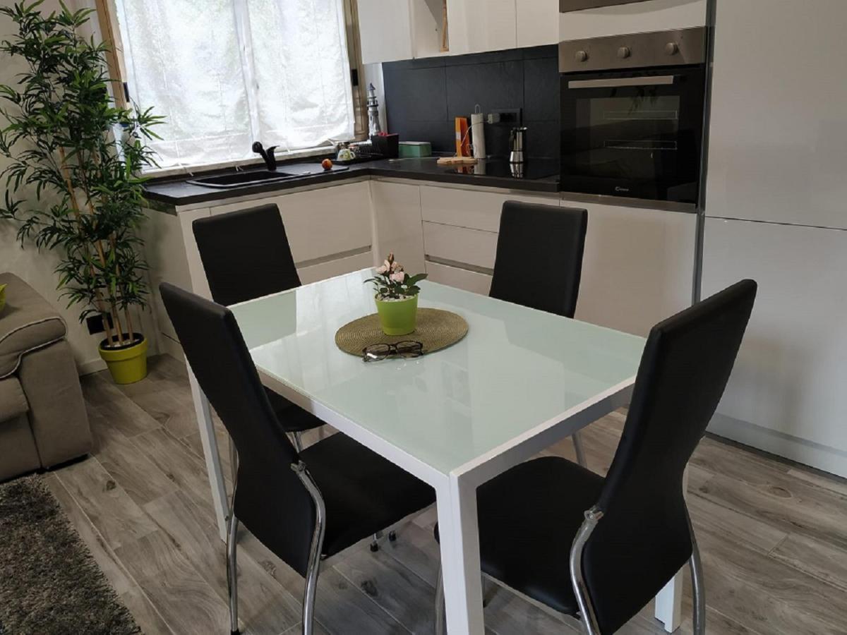 Appartamento Oasi Felice Como Zewnętrze zdjęcie